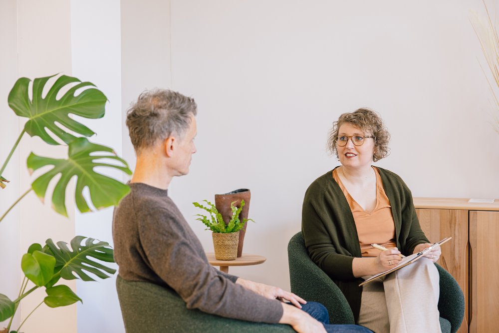 psychische-gesundheit-essen-beruf-burnout-arbeitsplatz-psychotherapie-v6 psychische-gesundheit-essen beruf--burnout--arbeitsplatz-(psychotherapie)-v6